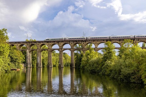 Enz viaduct Bietigheim with InterCityExpress ICE of Deutsche Bahn, railway viaduct over the river Enz, Bietigheim-Bissingen, Baden-Wuerttemberg, Germany, Europe