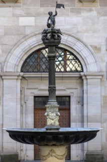 Putti Fountain, 1549, courtyard of the Old Town Hall, Nuremberg, Middle Franconia Bavaria, Germany, Europe