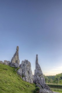 Stone Virgins, rock needles in the Eselsburg Valley, landscape of the Swabian Alb near Herbrechtingen, Baden-Wuerttemberg, Germany, Europe