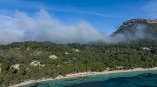 Aerial view of Formentor Peninsula with Formentor Beach, Hotel Royal Hideaway Formentor formerly Hotel Formentor, Cala Pi de la Posada, Illa del Geret Port de Pollenca, Mallorca, Balearic Islands Spai...