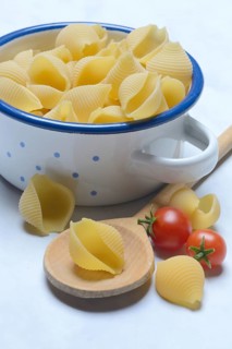 Conchiglie in pots, shell pasta, pasta