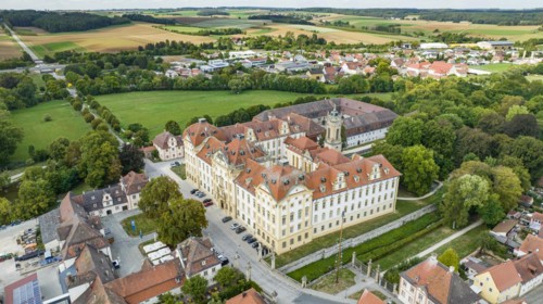 Aerial view, Residenz Ellingen, with the Ellingen estate and castle brewery, High Baroque, Ellingen, Franconian Lake District, Middle Franconia, Franconia, Bavaria, Germany, Europe