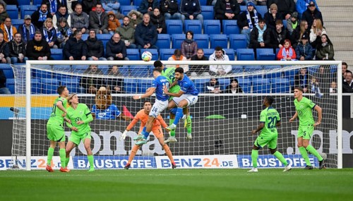 Penalty area scene, goal area scene, header duel duel, action, Christoph Baumgartner TSG 1899 Hoffenheim