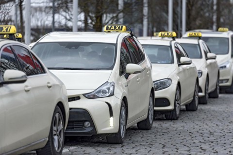 Many taxis queue up, waiting in line at the taxi stand, Messe, Munich, Upper Bavaria, Bavaria, Germany, Europe