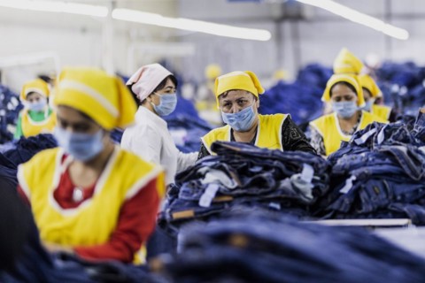 Women workers produce jeans at the Afrasyab jeans factory in Samarkand, 02.11.2022., Samarkand, Uzbekistan, Asia