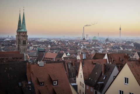 Nuremberg with the Sebaldus Church and the telecommunications tower taken at sunset. Nuremberg, 13.02.2023., Nuremberg, Germany, Europe
