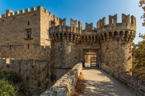 Fortress Tower, Grand Masters Palace built in the 14th century by the Johnnite Order, Fortress and Palace for the Grand Master, UNESCO World Heritage Site, Old Town, Rhodes Town, Greece, Europe