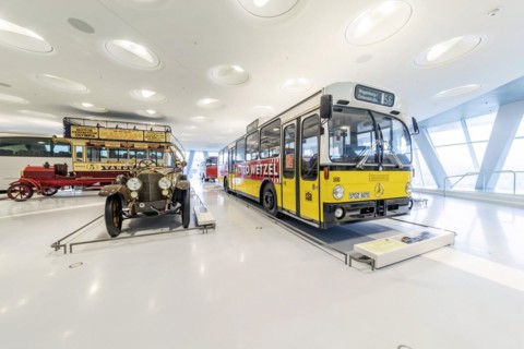Mercedes-Benz O 305 standard line bus