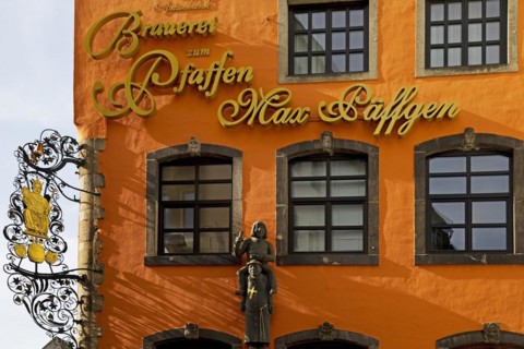 Traditional Pfaffen Brewery, Heumarkt, Old Town, Cologne, Rhineland, North Rhine-Westphalia, Germany, Europe