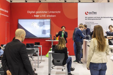 Presentation of digital teaching. The trade fair Didacta is Europes largest education trade fair, target groups are teachers and trainers at kindergartens, schools and universities. Stuttgart, Baden-W...