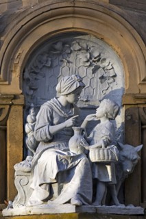 Fairytale fountain with Little Red Riding Hood motif, artist Wilhelm Albermann, Wuppertal, Bergisches Land, North Rhine-Westphalia, Germany, Europe