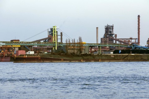 Blast furnace of thyssenkrupp Steel Europe AG at Suedhafen Walsum, Duisburg, North Rhine-Westphalia, Germany, Europe