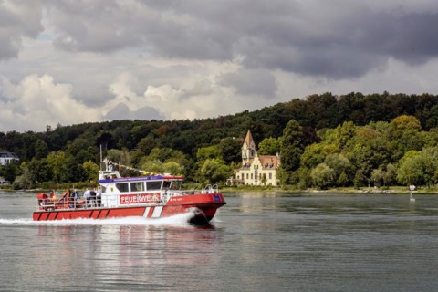 Workboat of the oil defence in operation on Lake Constance, a total of four new speedboats ensure the protection of the important drinking water reservoir, Constance, Baden-Wuerttemberg, Germany, Euro...