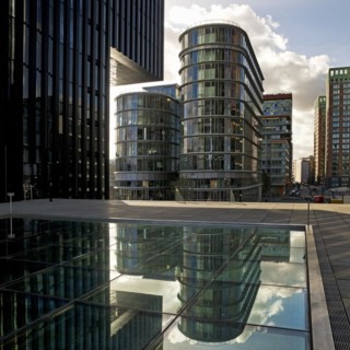 Harbour tip in the Media Harbour with the design hotel Hyatt Regency Duesseldorf, North Rhine-Westphalia, Germany, Europe