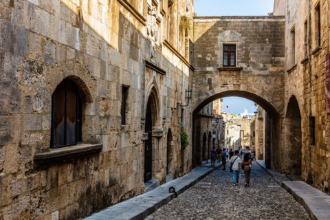 Knights Street in Old Town from the time of the Order of St. John, the only surviving 16th century street in late Gothic style, Oddos Ippoton, Rhodes Town, Greece, Europe