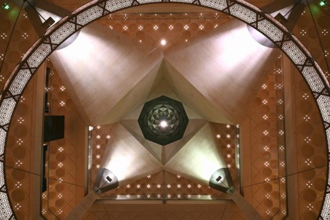 Interior view of the Museum of Islamic Art by the archtics Ieoh Ming Pei and Jean-Michel Wilmotte, Doha, Qatar, Asia