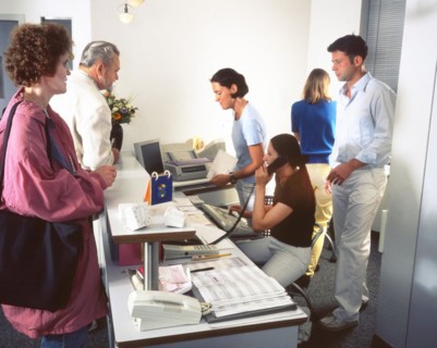 Consultation in an orthopaedic practice, here in the centre of Cologne on 28.8.1997, with the preparation and performance of operations, DEU, Germany, Europe
