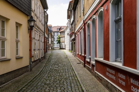 Historic old town, medieval alleys, cobblestones, half-timbered houses, Nordhausen, Thuringia, Germany, Europe