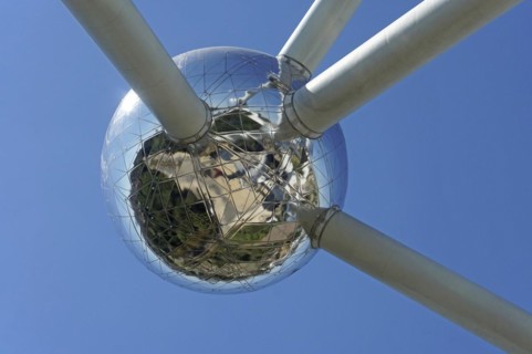 Atomium, iron molecule, stainless steel spheres, World Exhibition 1985, Heysel Plateau, Laeken, Brussels, Belgium, Europe