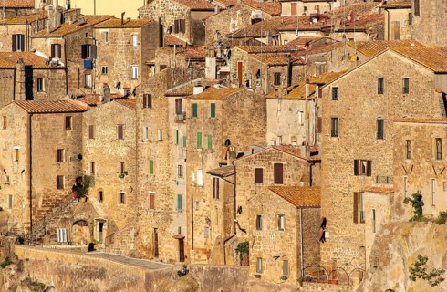 View of Pitigliano Old Town, Little Jerusalem, Tuscany, Italy, Europe