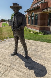 Dodge City, Kansas, A sculpture of actor James Arness, who played Marshal Matt Dillon for 21 years on the television series Gunsmoke