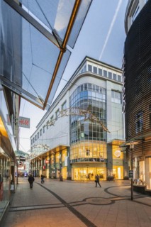 Essen city centre in the Corona crisis, Limbecker Strasse pedestrian zone, Essen, North Rhine-Westphalia, Germany, Europe