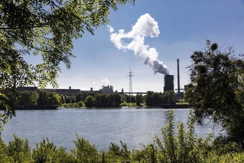 Huettenwerke Krupp Mannesmann, HKM, coking plant steam cloud, Rhine, Duisburg, North Rhine-Westphalia, North Rhine-Westphalia, Germany, Europe