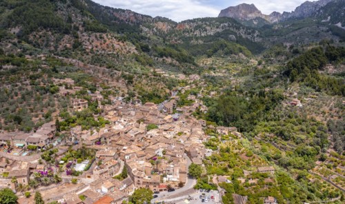 Mediterranean mountain landscape with mountain village Fornalutx