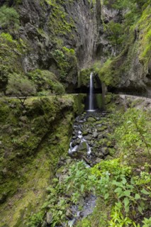 Nova waterfall and Moinho in a gorge