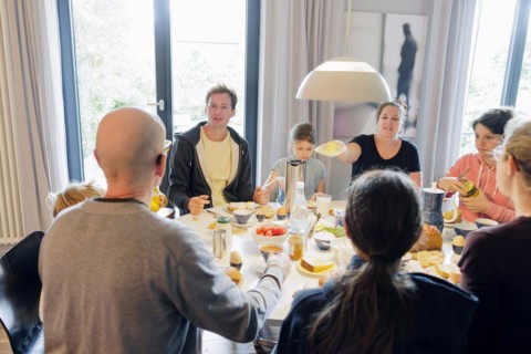 Family at breakfast