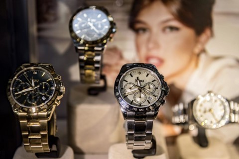 Showcase with high-quality wristwatches