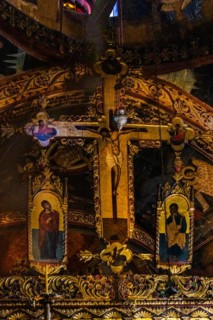 Cross above the iconostasis