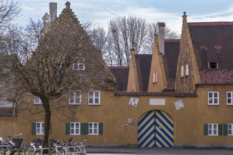 Entrance gate to the Jakob Fugger settlement