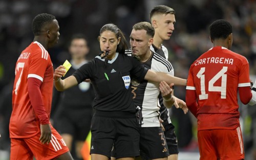 Referee Maria Sole Caputi Italy