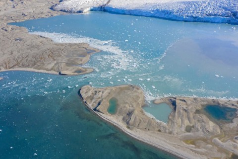 Aerial view over Recherchebreen