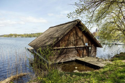 Boathouse of the rowing team of the Lauenburg School of Learning