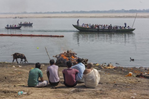 Cremation site of deceased Hindus on the Ganges