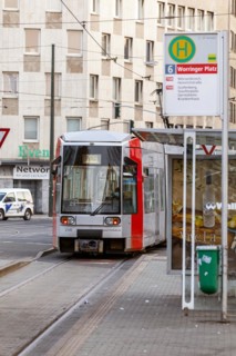 Worringer Platz tram stop