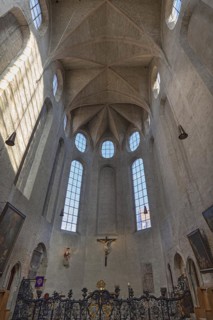 Decorative columns in St Marks Church