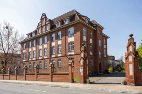 Neubrandenburg Tax Office