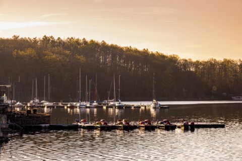 Jetties and boats of the Moehnesee Yacht Club