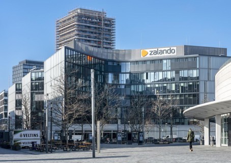 Zalando at Mercedes Platz