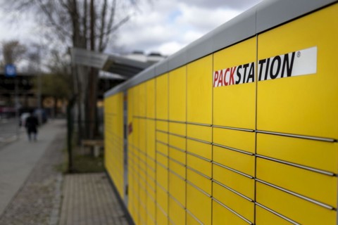 A DHL packing station in Berlin
