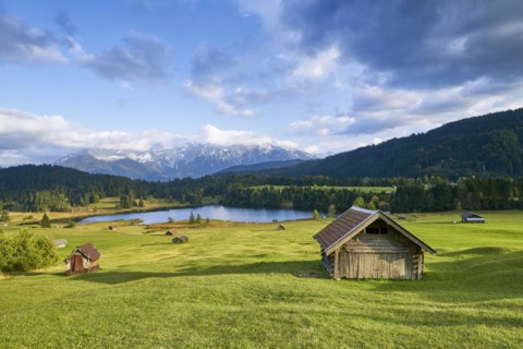 Hut in front of Karwendelgebierge near Mittenwald