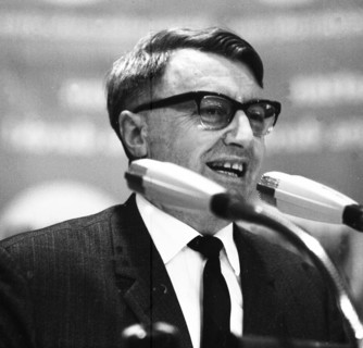 Personalities from politics