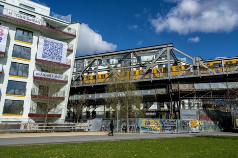 Park Gleisdreieck with new buildings and green spaces