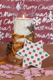 Birch Wood Candle Holder with Christmas Decoration