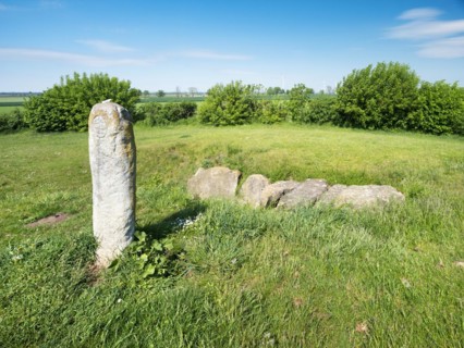 Monument ensemble
