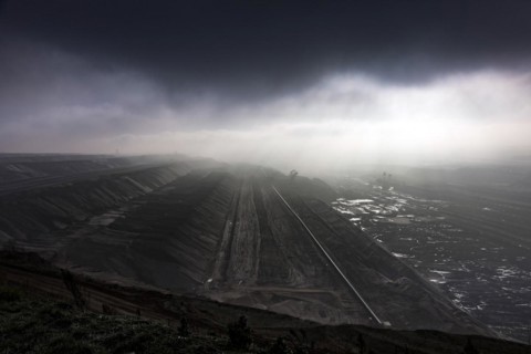Heavy fog and dense clouds over the Garzweiler opencast mine