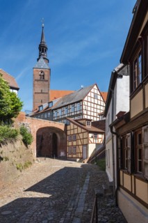 Alley from the harbour to the old town